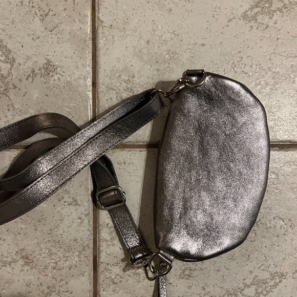 Crossbody - Leather - Picture 6 of 6